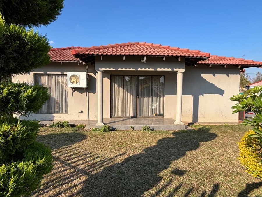 3 Bedroom Property for Sale in Mogwase North West